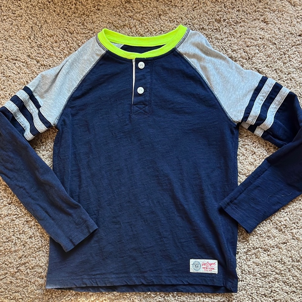 Gap long sleeve